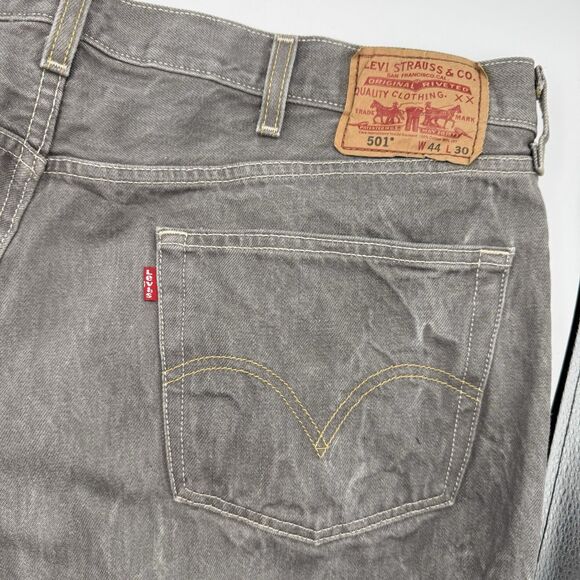 VTG Levis 501 Jeans Mens 44x30 Gray Button Fly Straight Leg Red Tab Mexico - Picture 9 of 15